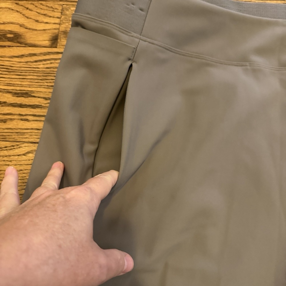 Athleta Trousers Women's Size 22 Stellar Tight Pants High Rise 27.5" Taupe - Picture 7 of 10